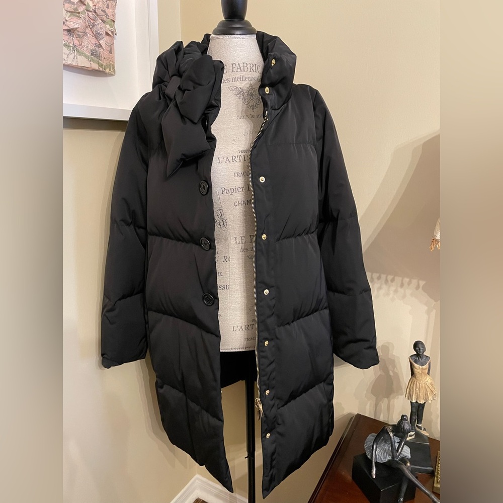 Beautiful black coat. - Picture 4 of 9